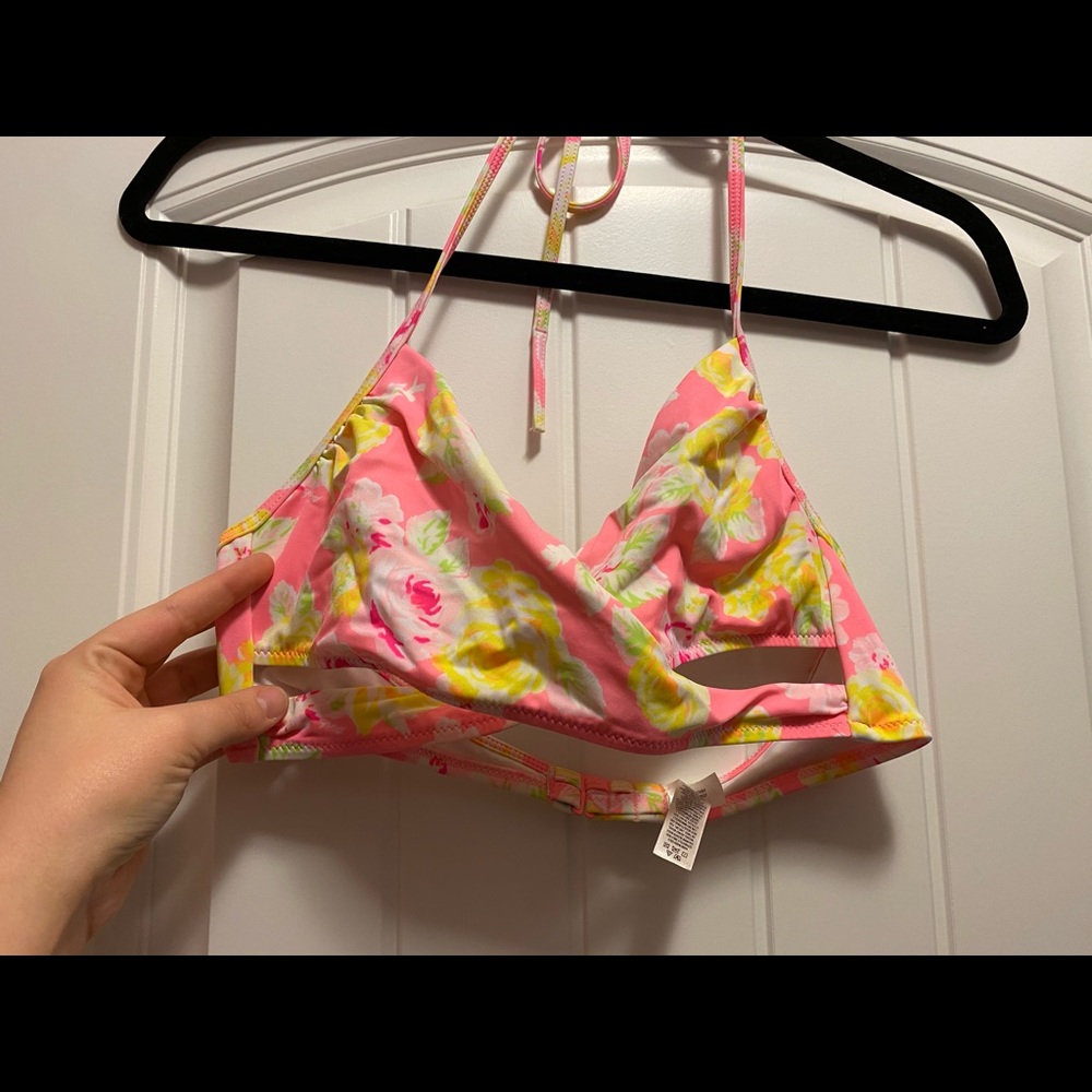 VS wrap bikini top floral